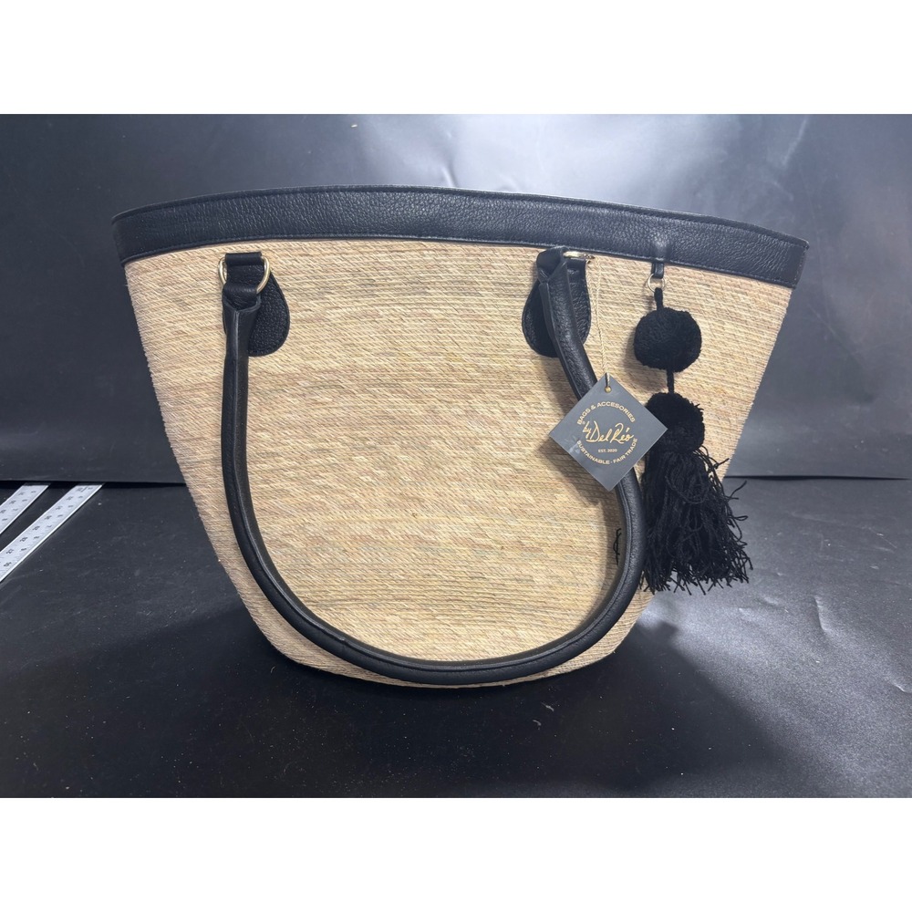 Del Rio‎ Woven Straw Tote Bag Black Trim Tassel Sustainable Made in Mexico NEW